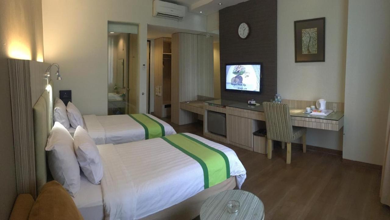 Hotel Wisata Niaga Purwokerto Zewnętrze zdjęcie