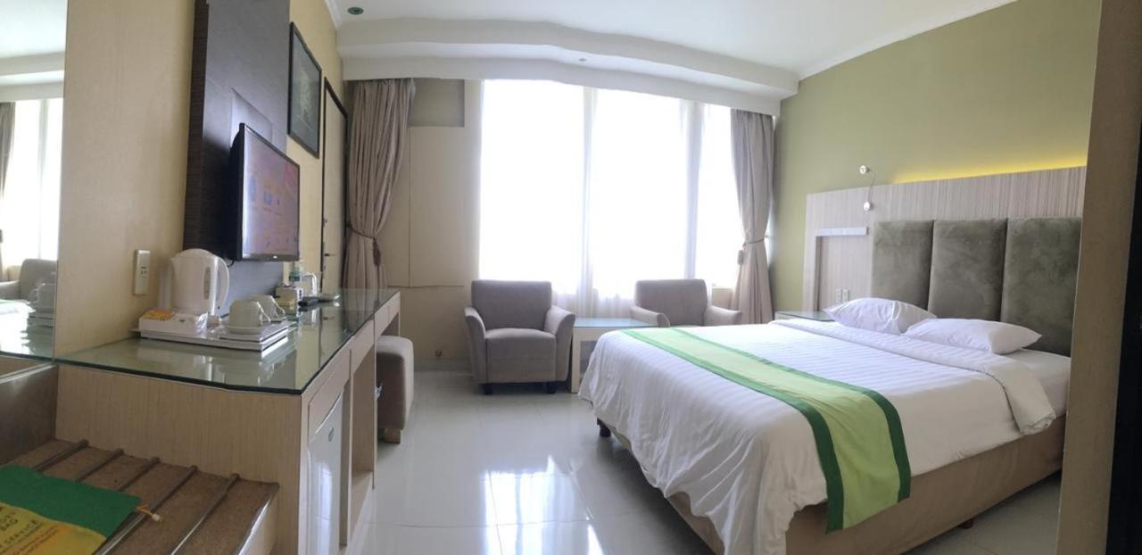 Hotel Wisata Niaga Purwokerto Zewnętrze zdjęcie